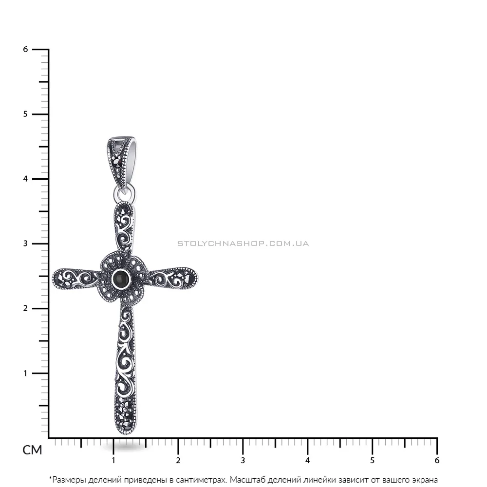 Серебряный крестик с ониксом и марказитами (арт. 7403/2868мрко)